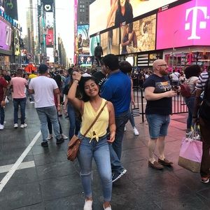 Meet your Posher, Ashley